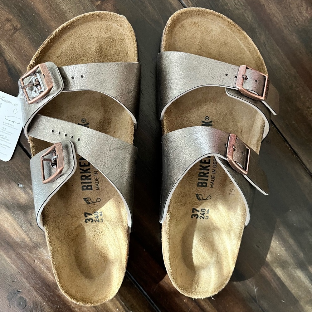 Birkenstock Arizona Sandal 37 Bronze New